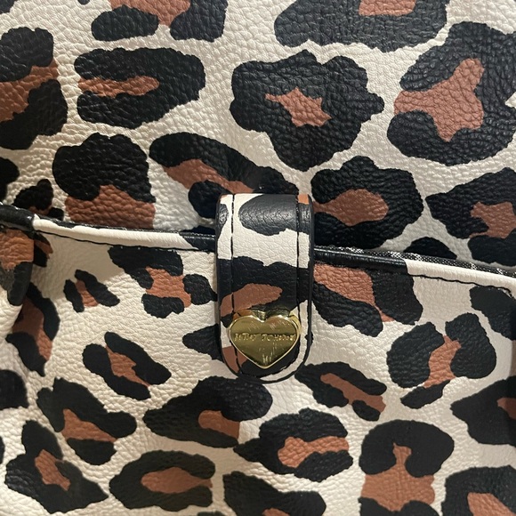 Betsey Johnson Diaper Bag/ Shoulder Bag - Picture 7 of 9